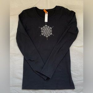 LUCY Long Sleeve Tee